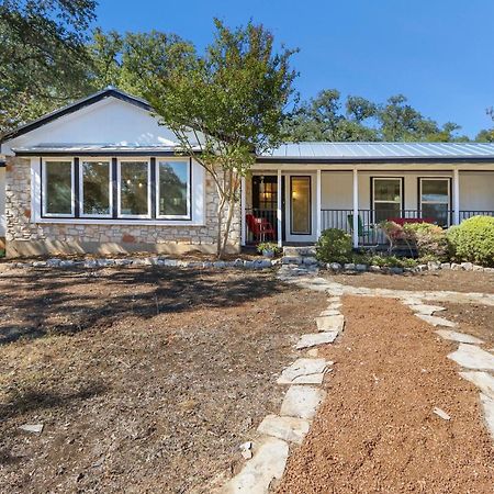 Red Donkey Cottage Wimberley Exteriör bild